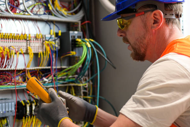 Best Licensed Electrician  in Plainfield Village, CT
